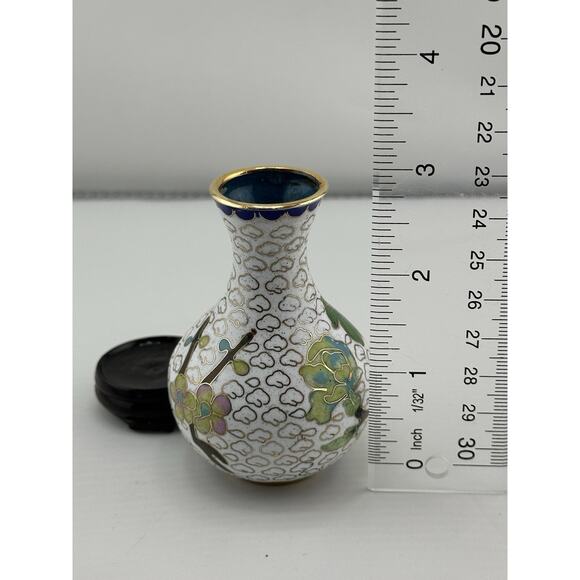 Vintage Mini Chinese Enameled Cloisonne Vase w/ Stand 3 inch White Floral - Picture 6 of 8